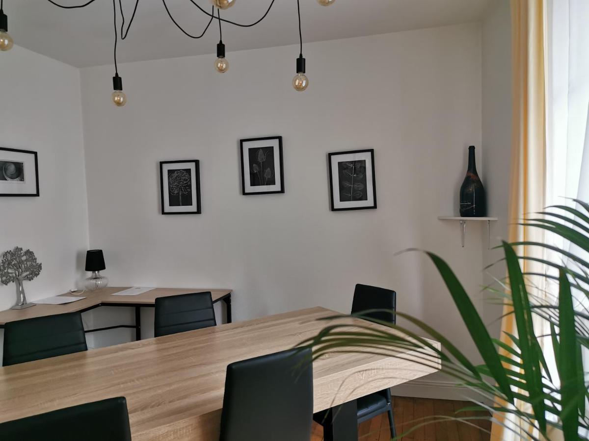 Apartamento Chez Camille Reims Exterior foto