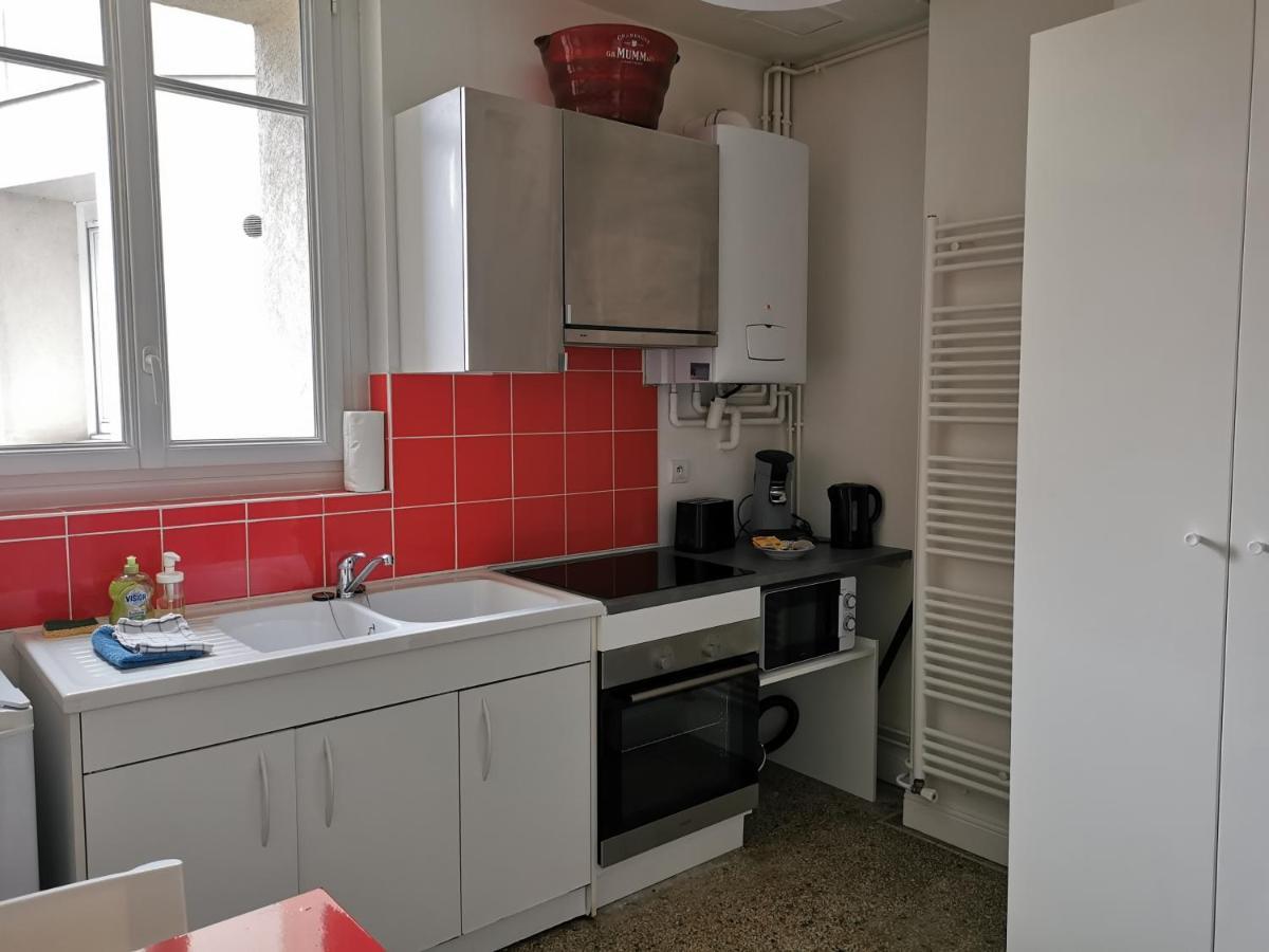Apartamento Chez Camille Reims Exterior foto